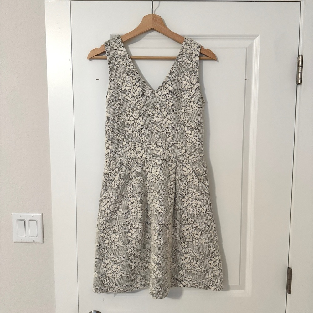 Floral Gray Sleeveless Mini Dress